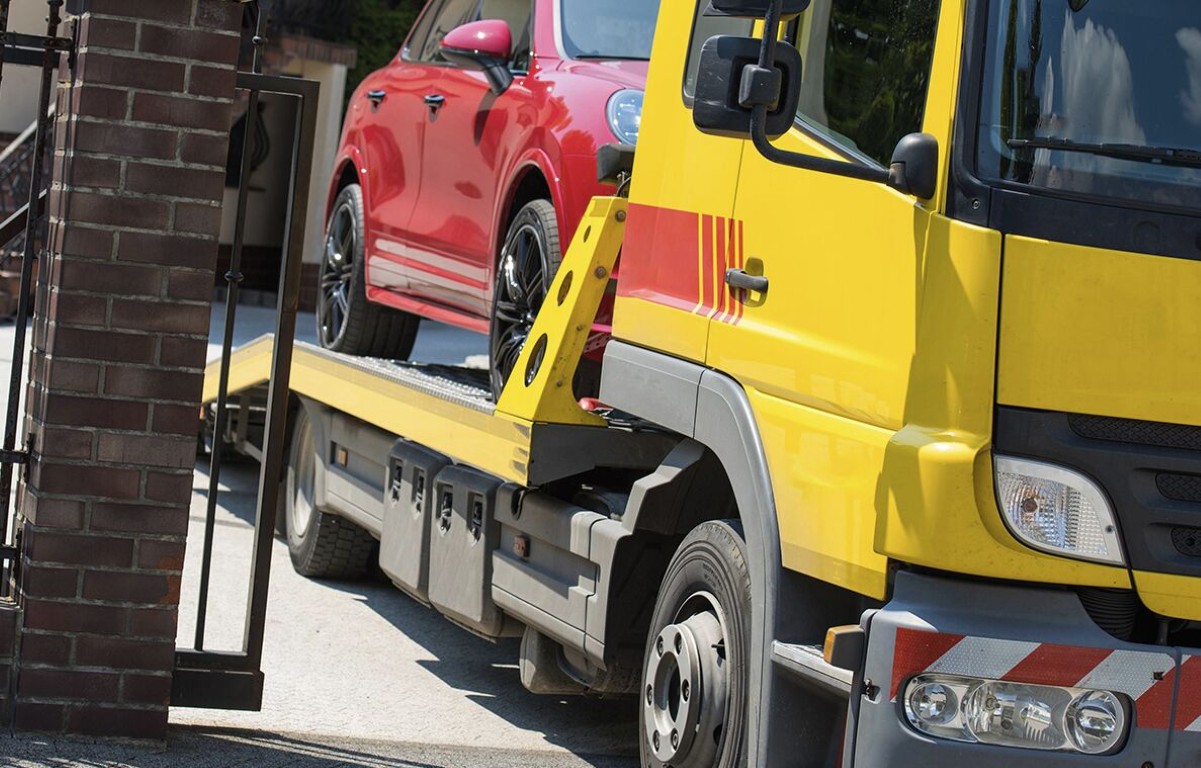 Junk Car Removal service in Doral, FL by professional towing company